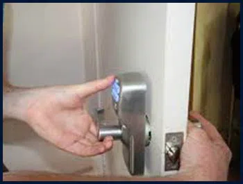 South Philadelphia Locksmith Store, South Philadelphia, PA 215-583-2611 - 01