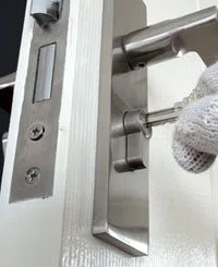 South Philadelphia Locksmith Store, South Philadelphia, PA 215-583-2611 - commercial-01